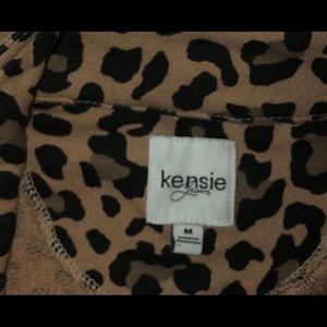 Kensie cheetah print button cover up